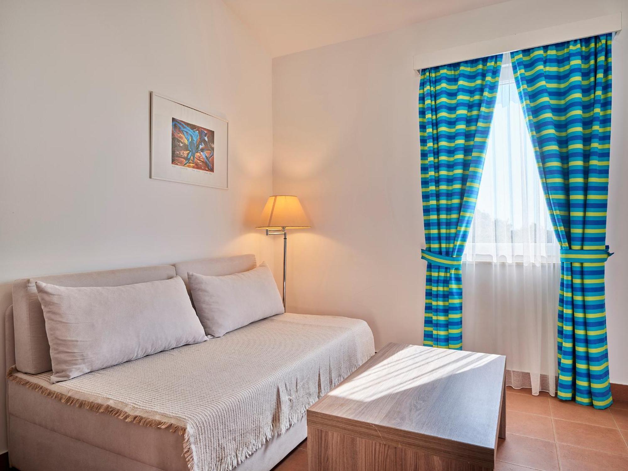 Koversada Apartments Naturist Park Врсар Экстерьер фото